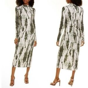 Ted Baker London Green and White Long Sleeve Dress